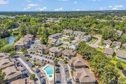 4274 Pinehurst Circle  photo 4