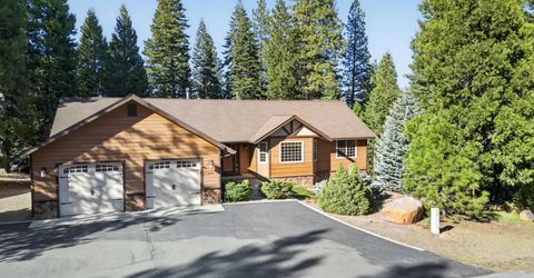 205 Top Of The West Drive, Lake Almanor, CA 96020 Photo