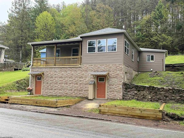 486 Spruce Street, Thomas, WV 26292