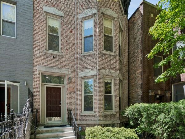 734 S Oakley Boulevard , Chicago, IL 60612