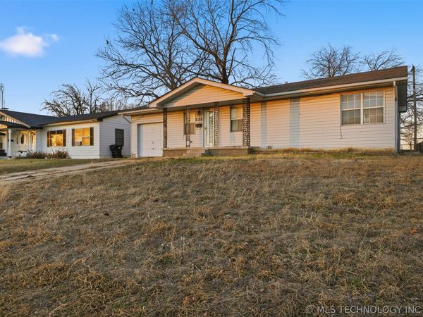 820 Charles Drive , Ada, OK 74820