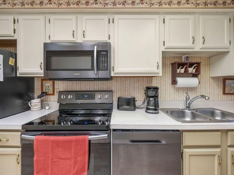285 Villa Oaks Lane , Columbus, OH 43230 Photo 20
