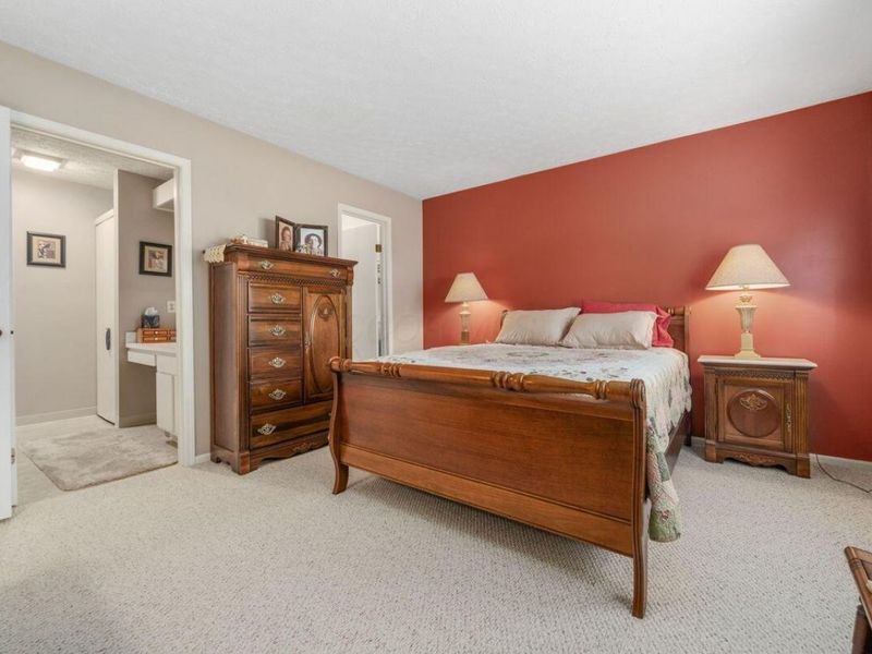 285 Villa Oaks Lane , Columbus, OH 43230 Photo 23