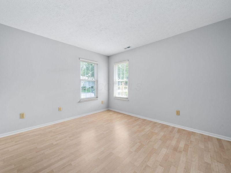 285 Villa Oaks Lane, Columbus, OH 43230 Photo 25