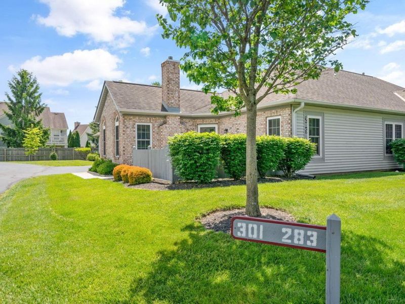 285 Villa Oaks Lane , Columbus, OH 43230 Photo 5