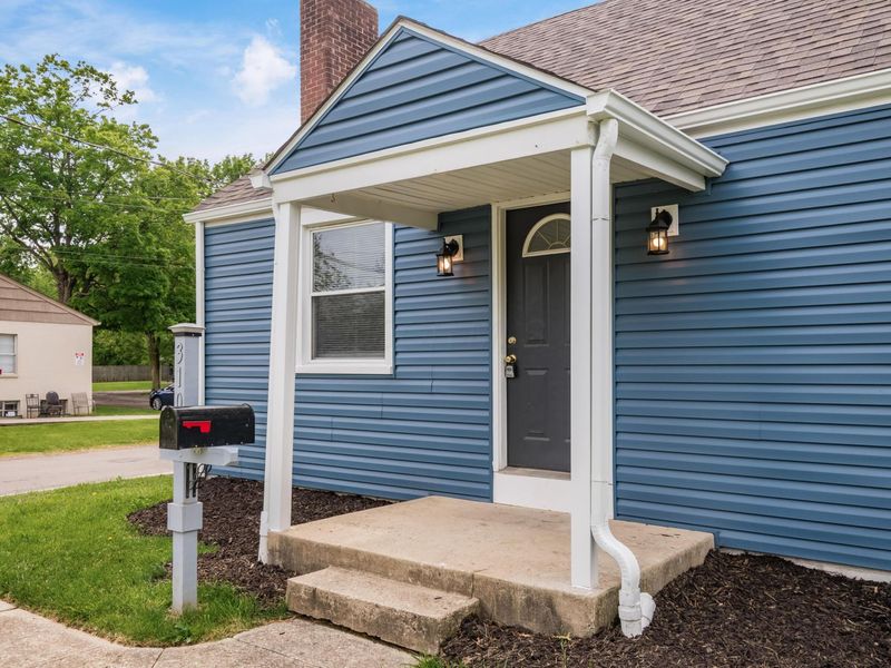 3109 Medina Avenue, Columbus, OH 43224 Photo 2
