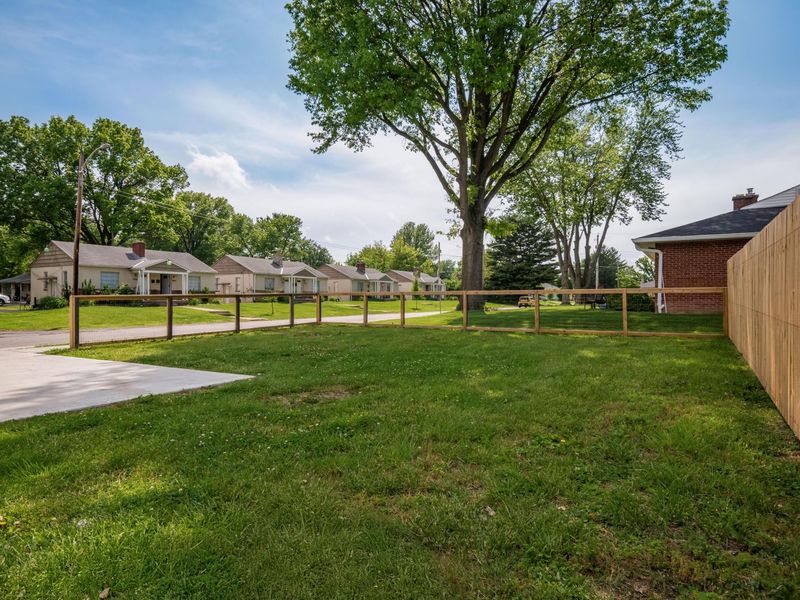3109 Medina Avenue, Columbus, OH 43224 Photo 36