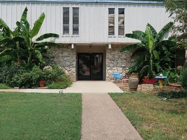 4021 Cole Avenue, Unit 204, Dallas, TX 75204