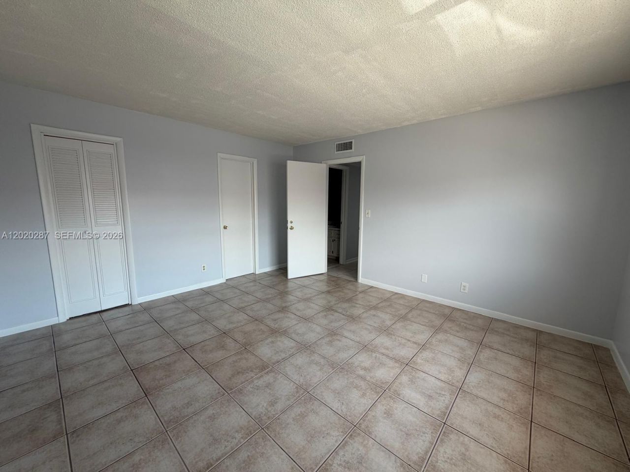 3550 NW 8th Ave , Unit 713, Pompano Beach, FL 33064 Photo