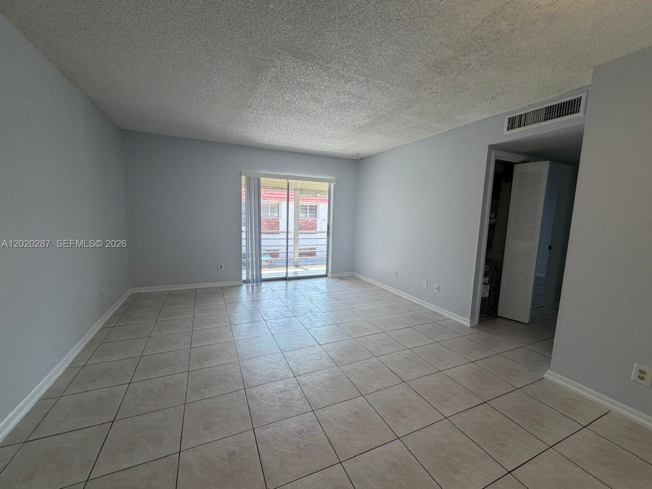 3550 NW 8th Ave , Unit 713, Pompano Beach, FL 33064 Photo