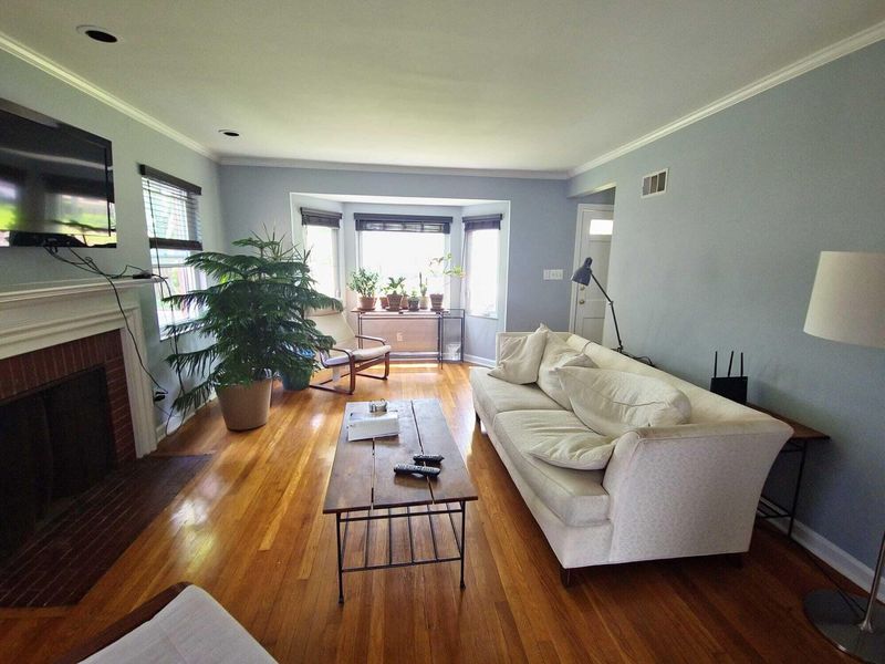 2532 Dover Road , Columbus, OH 43209 Photo 6