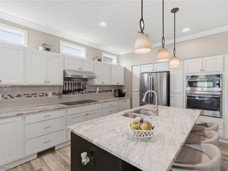 9070 Hummingbird Lane , North Ridgeville, OH 44039 Photo 11