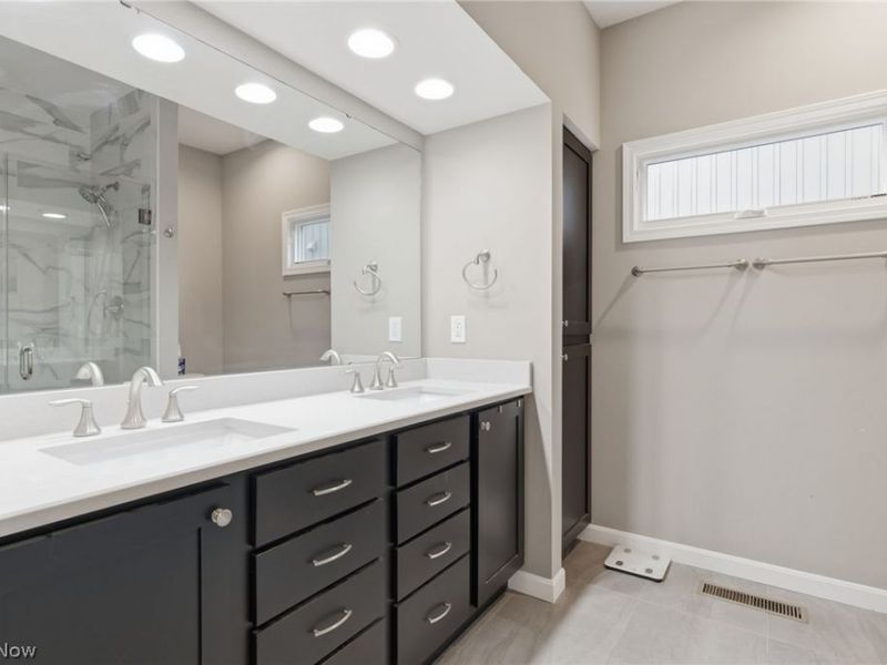 9070 Hummingbird Lane , North Ridgeville, OH 44039 Photo 18