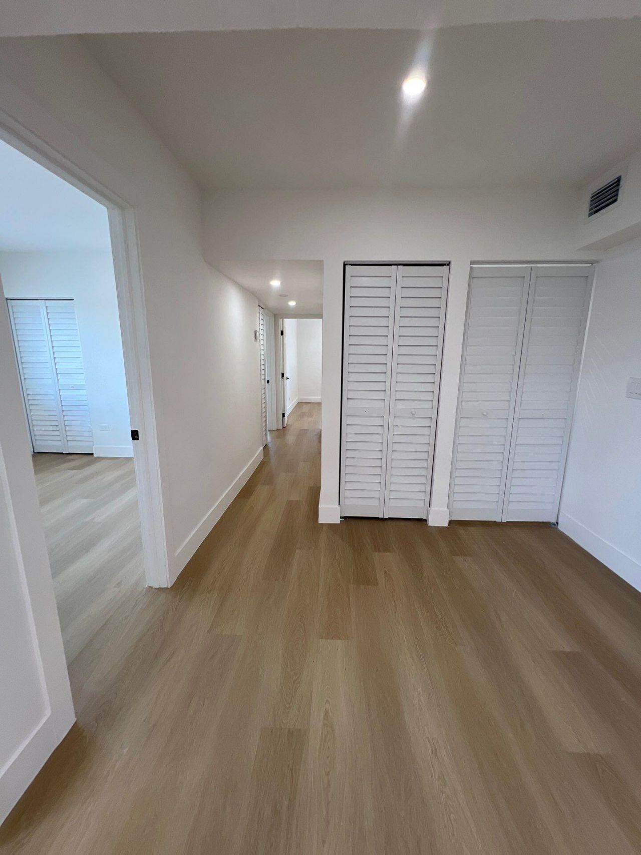 1350 NE 162nd Street, Unit 1, North Miami Beach, FL 33162 Photo