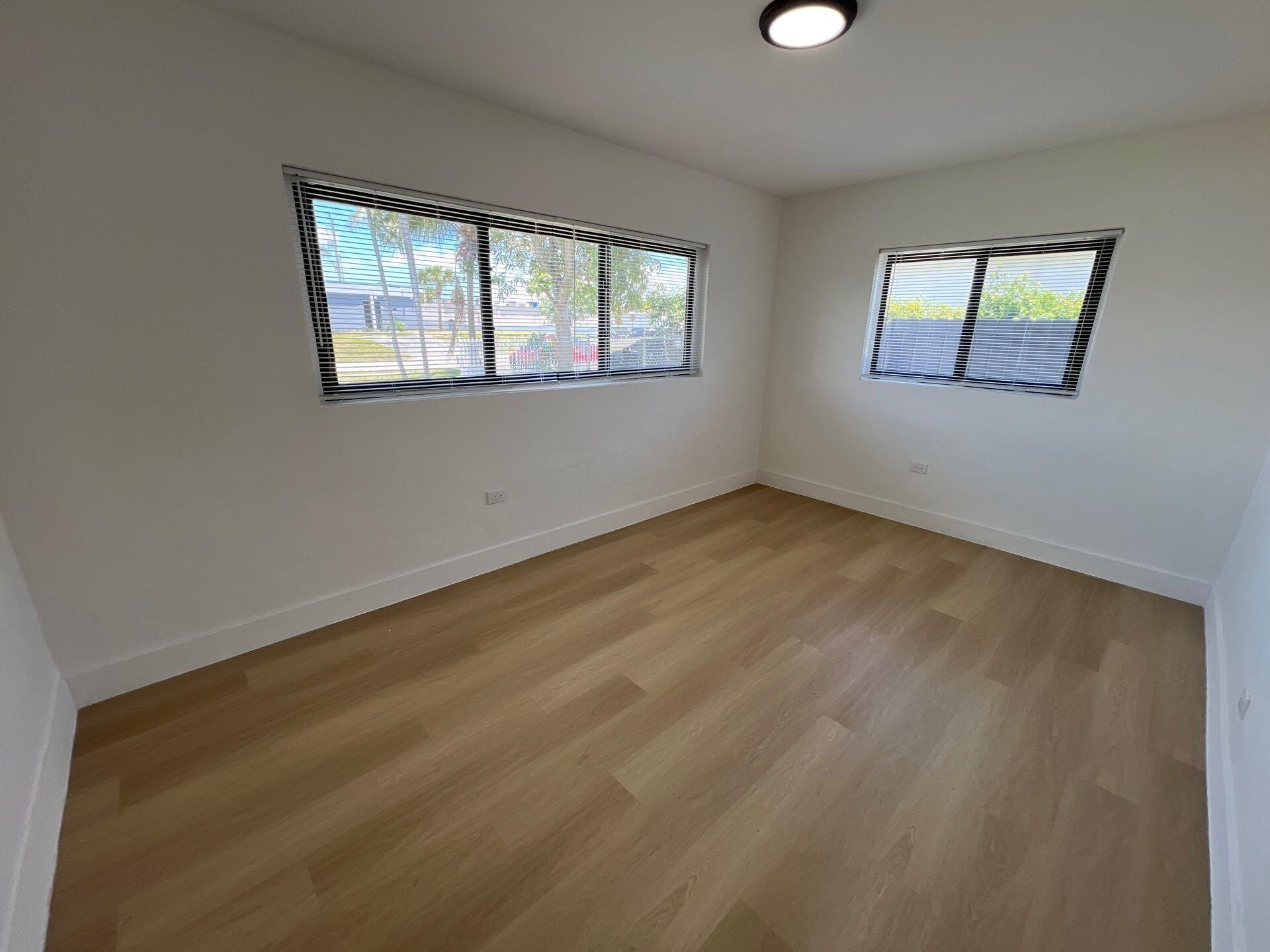 1350 NE 162nd Street, Unit 1, North Miami Beach, FL 33162 Photo