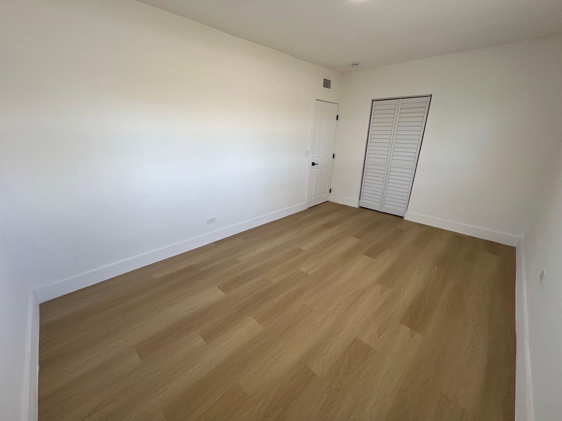 1350 NE 162nd Street, Unit 1, North Miami Beach, FL 33162 Photo