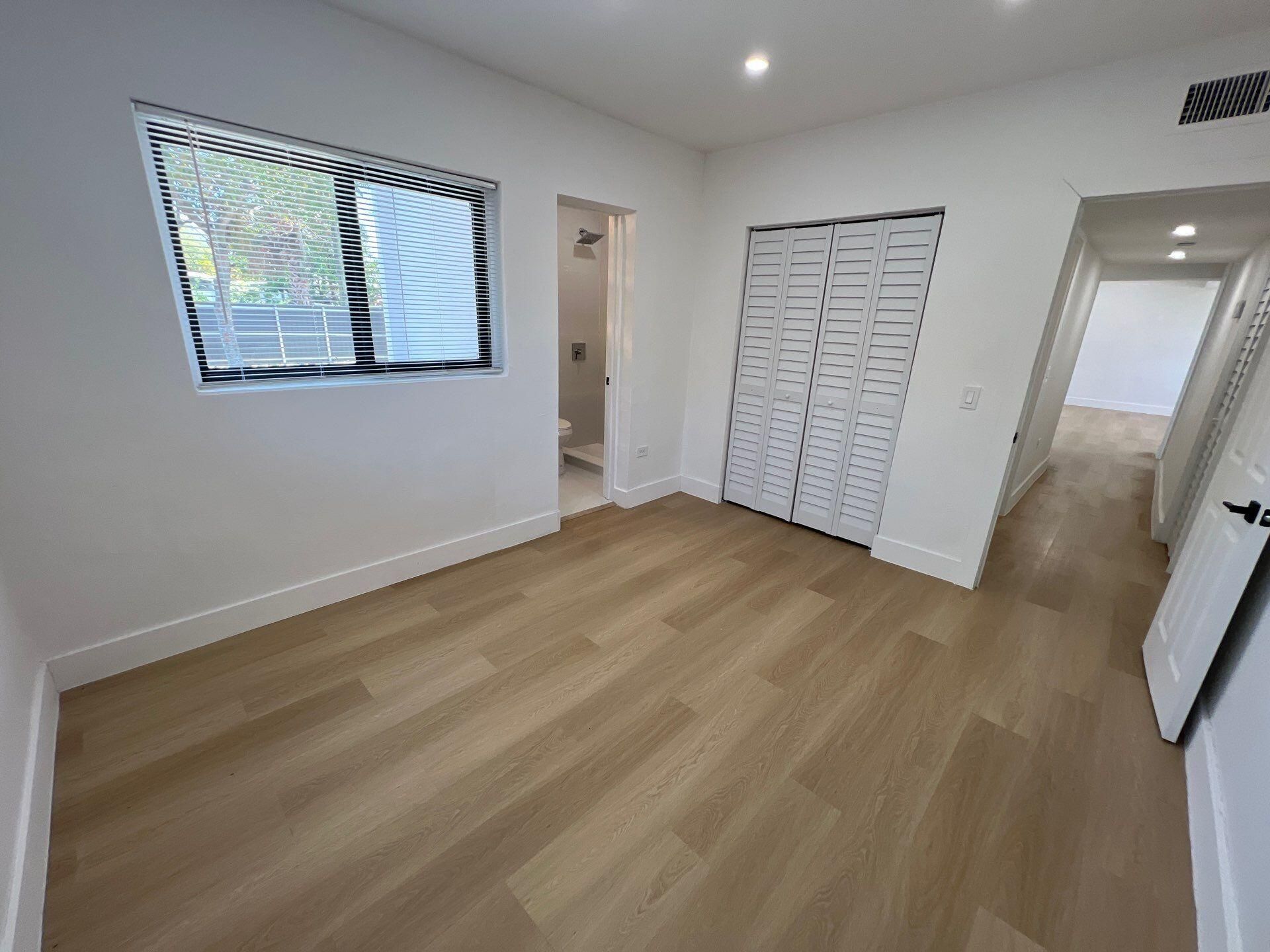 1350 NE 162nd Street, Unit 1, North Miami Beach, FL 33162 Photo