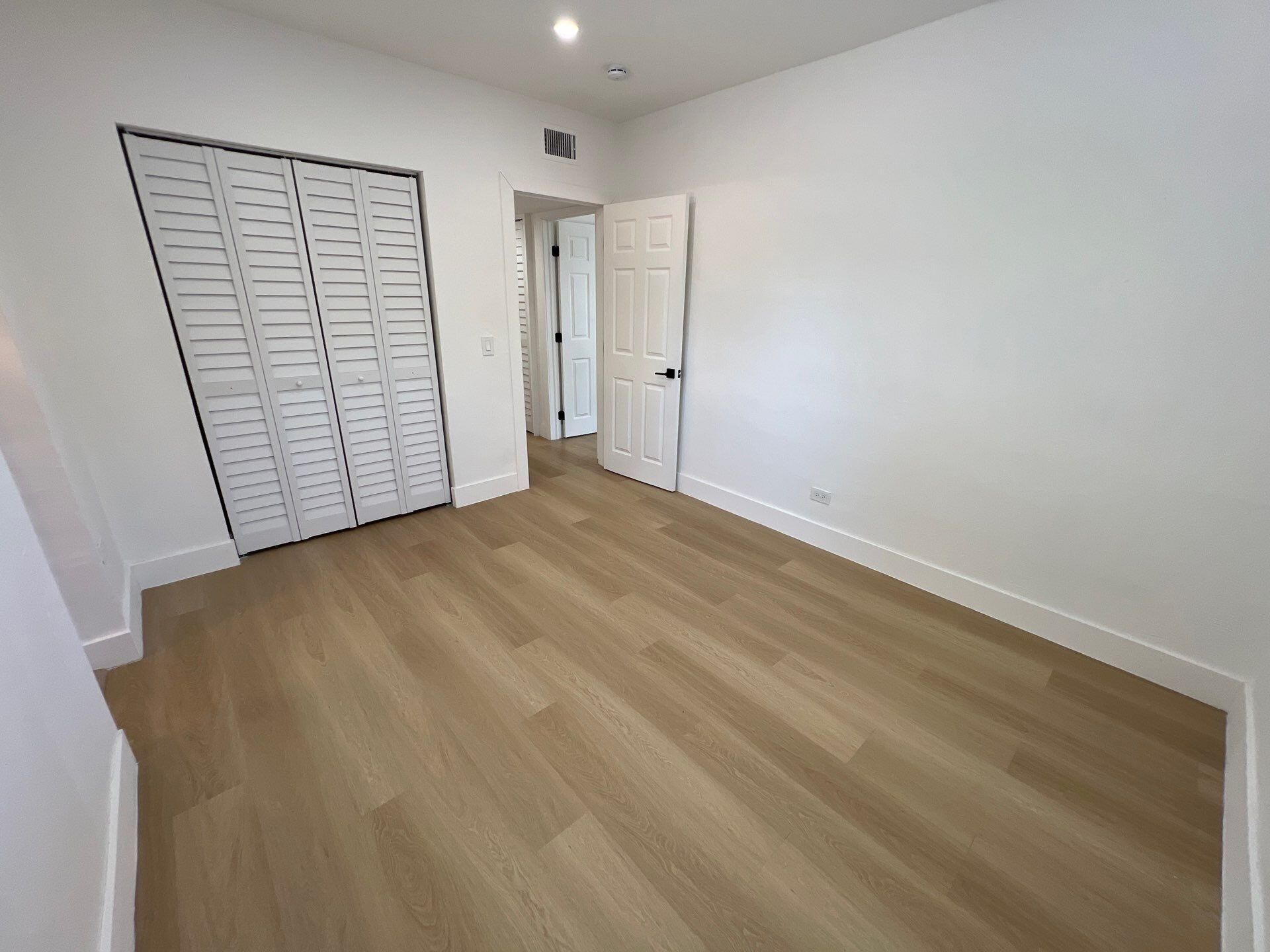 1350 NE 162nd Street, Unit 1, North Miami Beach, FL 33162 Photo