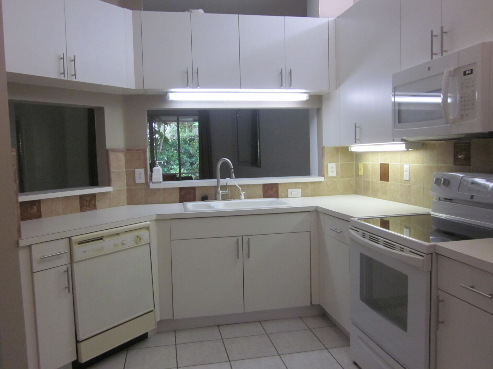 10168 Lombardy Drive, Tamarac, FL 33321 Photo