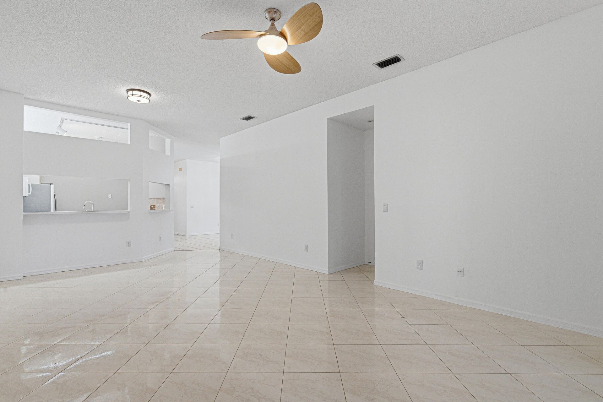 10168 Lombardy Drive, Tamarac, FL 33321 Photo