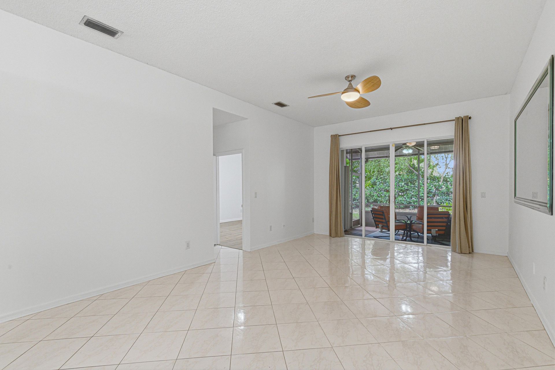 10168 Lombardy Drive, Tamarac, FL 33321 Photo