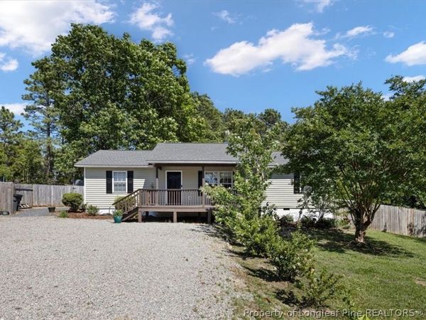 137 Fullers Way, Aberdeen, NC 28315