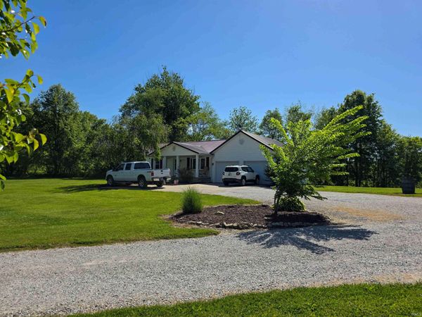 14544 W 900 N, Jasonville, IN 47438