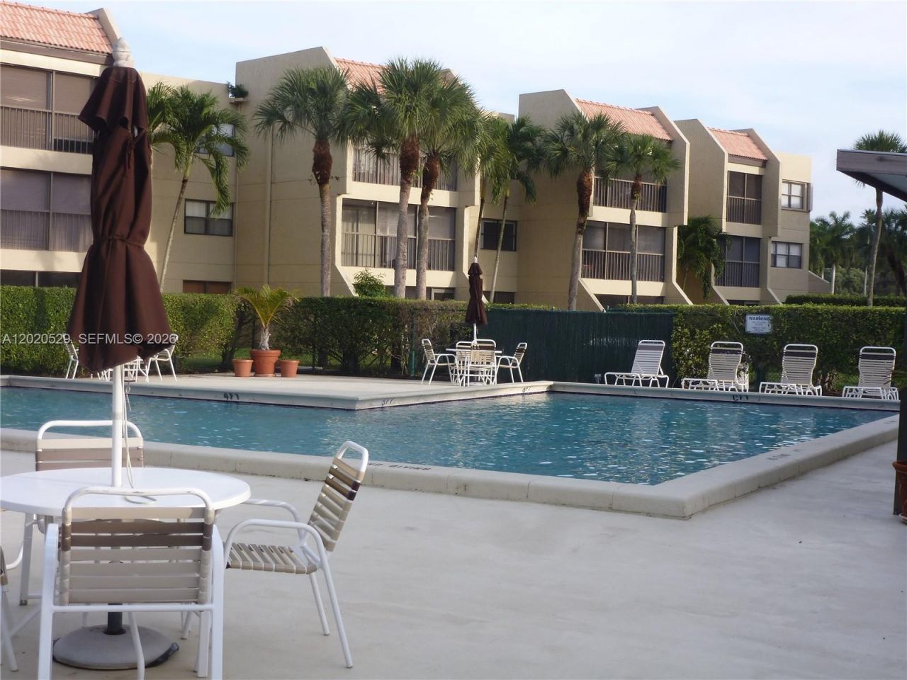 220 Lakeview Dr , Unit 212, Weston, FL 33326 Photo