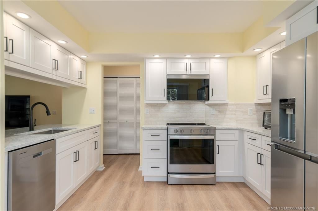 4105 SE Centerboard Lane, Unit 2-B, Stuart, FL 34997 Photo