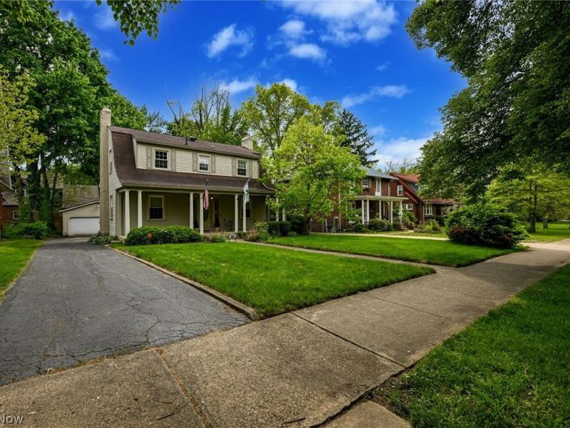 1390 Delia Avenue , Akron, OH 44320 Photo 3