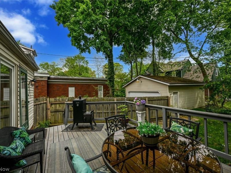 1390 Delia Avenue , Akron, OH 44320 Photo 9