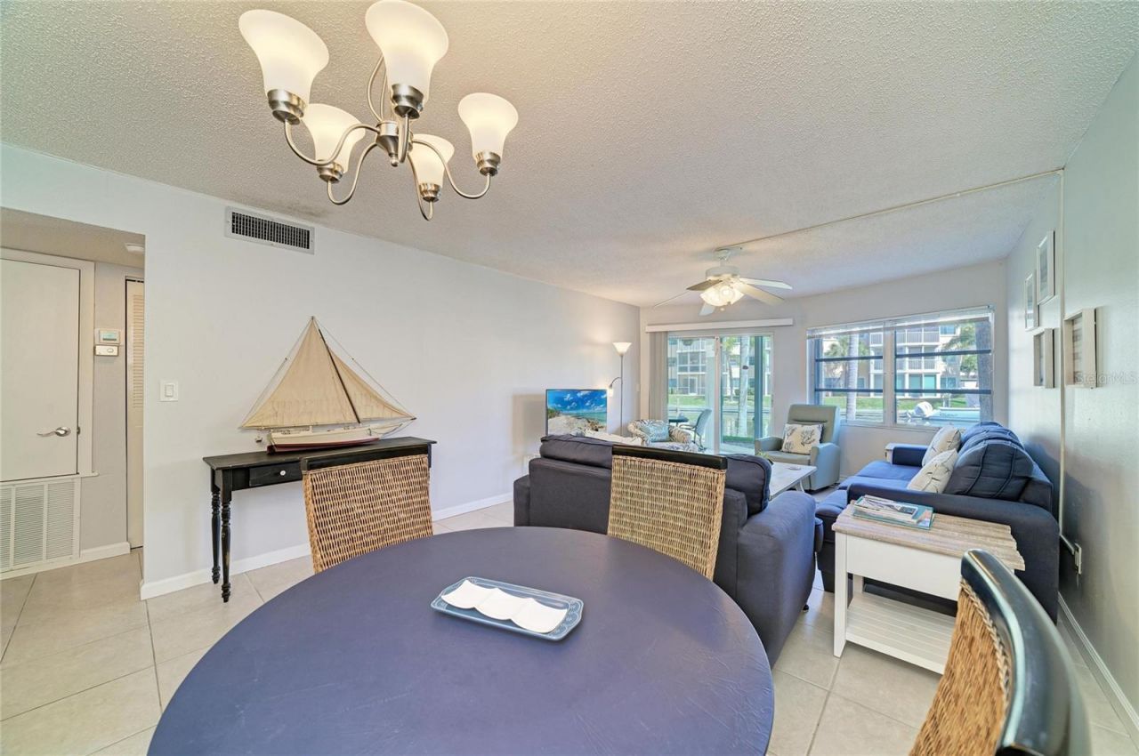 1257 S Portofino Drive, Unit 104, Sarasota, FL 34242 Photo