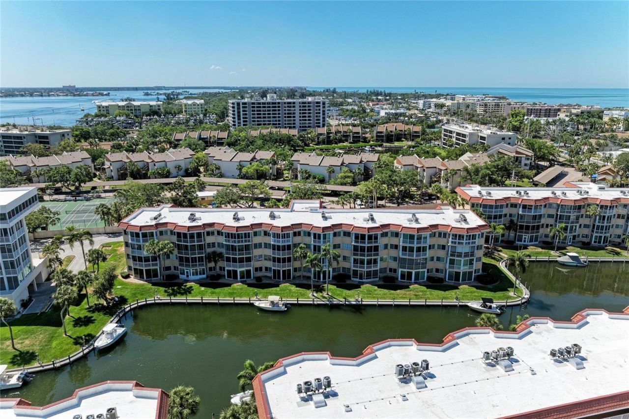 1257 S Portofino Drive, Unit 104, Sarasota, FL 34242 Photo