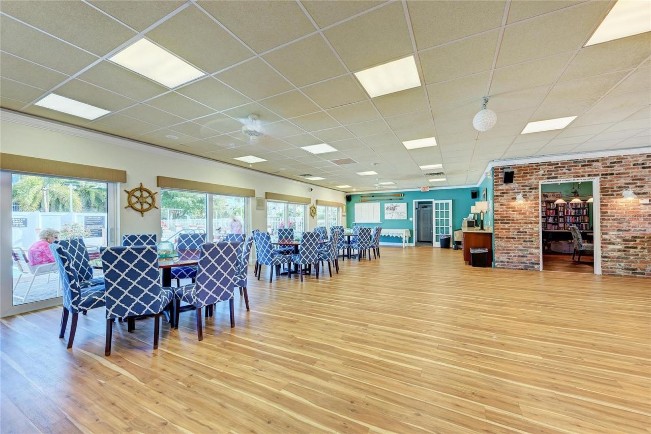 1257 S Portofino Drive, Unit 104, Sarasota, FL 34242 Photo