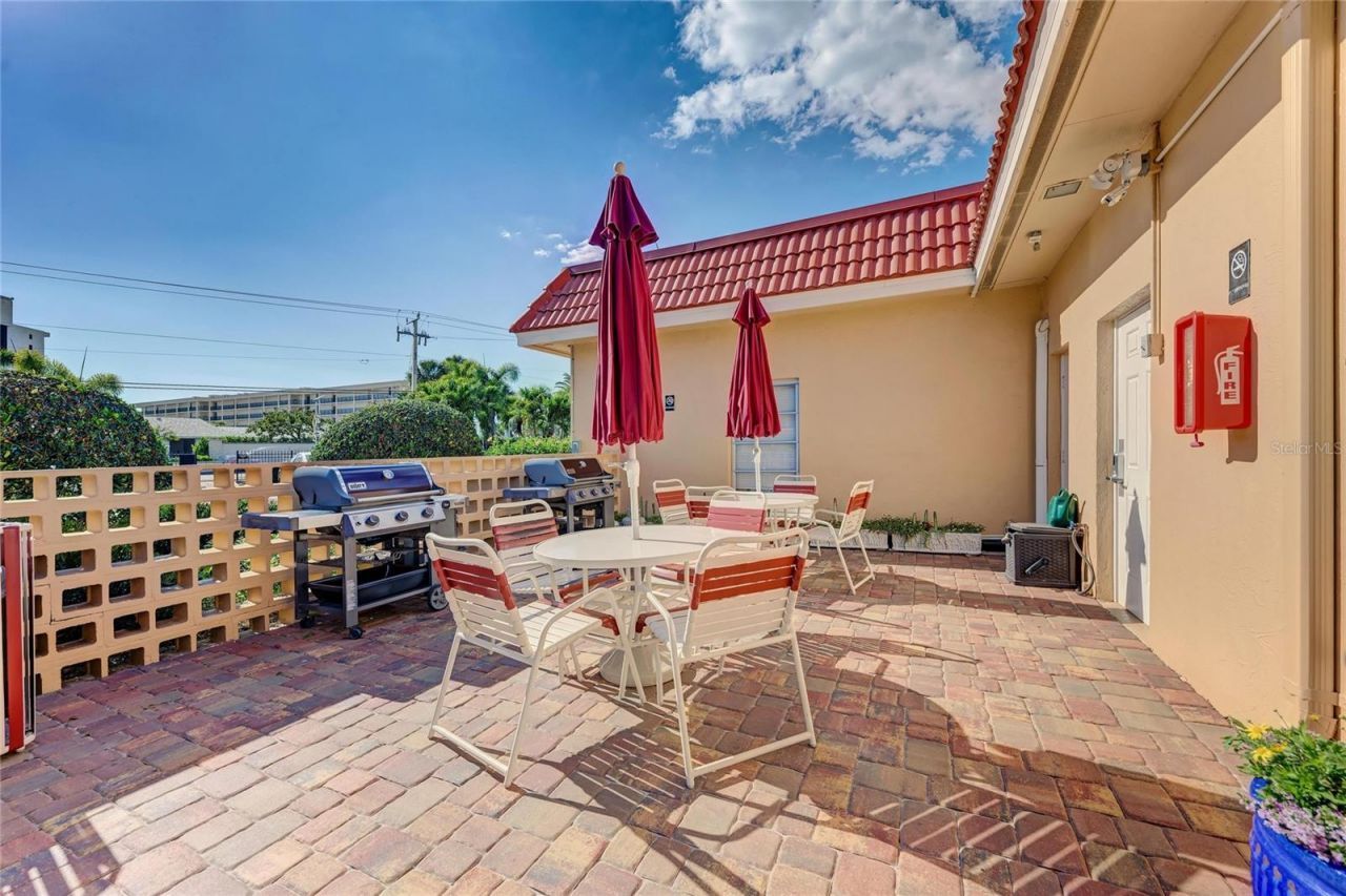 1257 S Portofino Drive, Unit 104, Sarasota, FL 34242 Photo