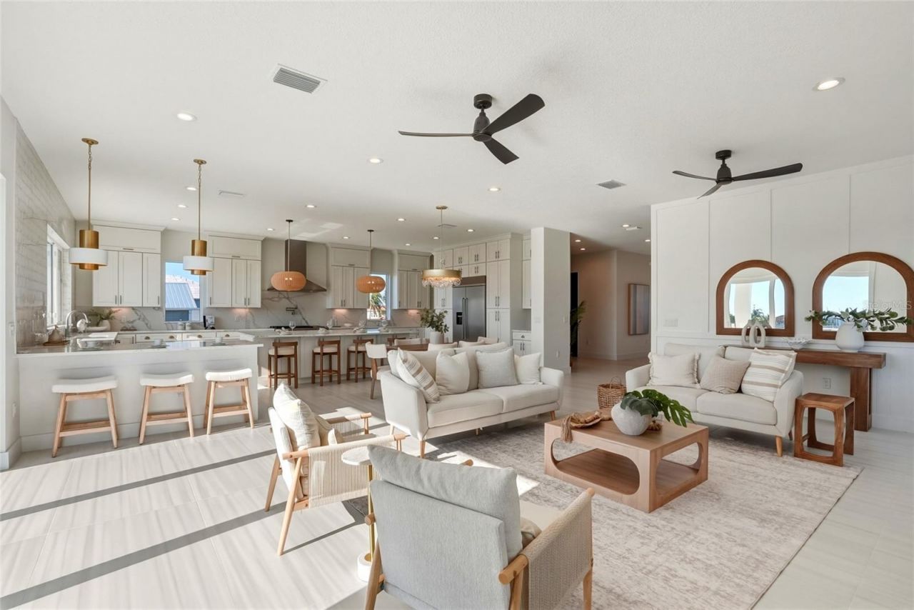 534 Crystal Drive, Madeira Beach, FL 33708 Photo
