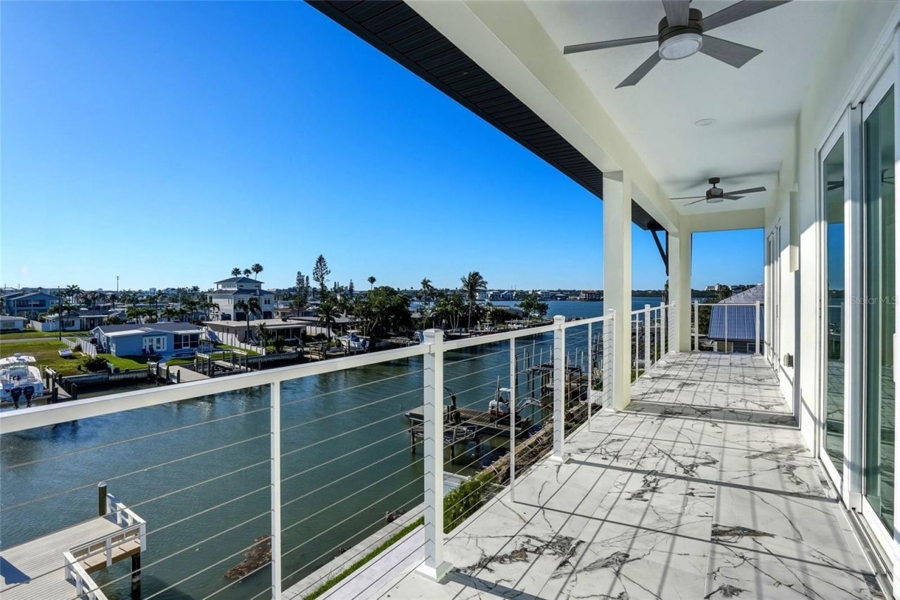 534 Crystal Drive, Madeira Beach, FL 33708 Photo