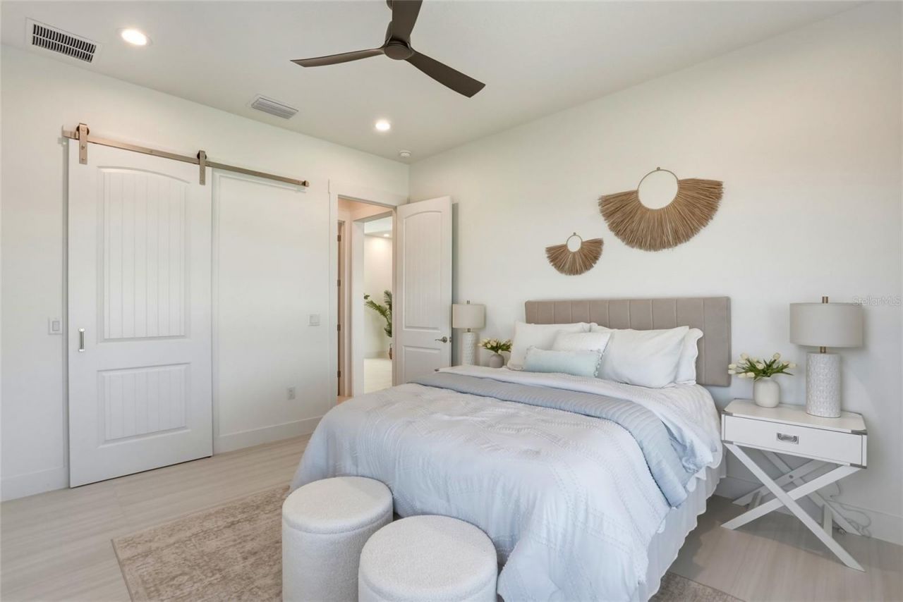 534 Crystal Drive, Madeira Beach, FL 33708 Photo