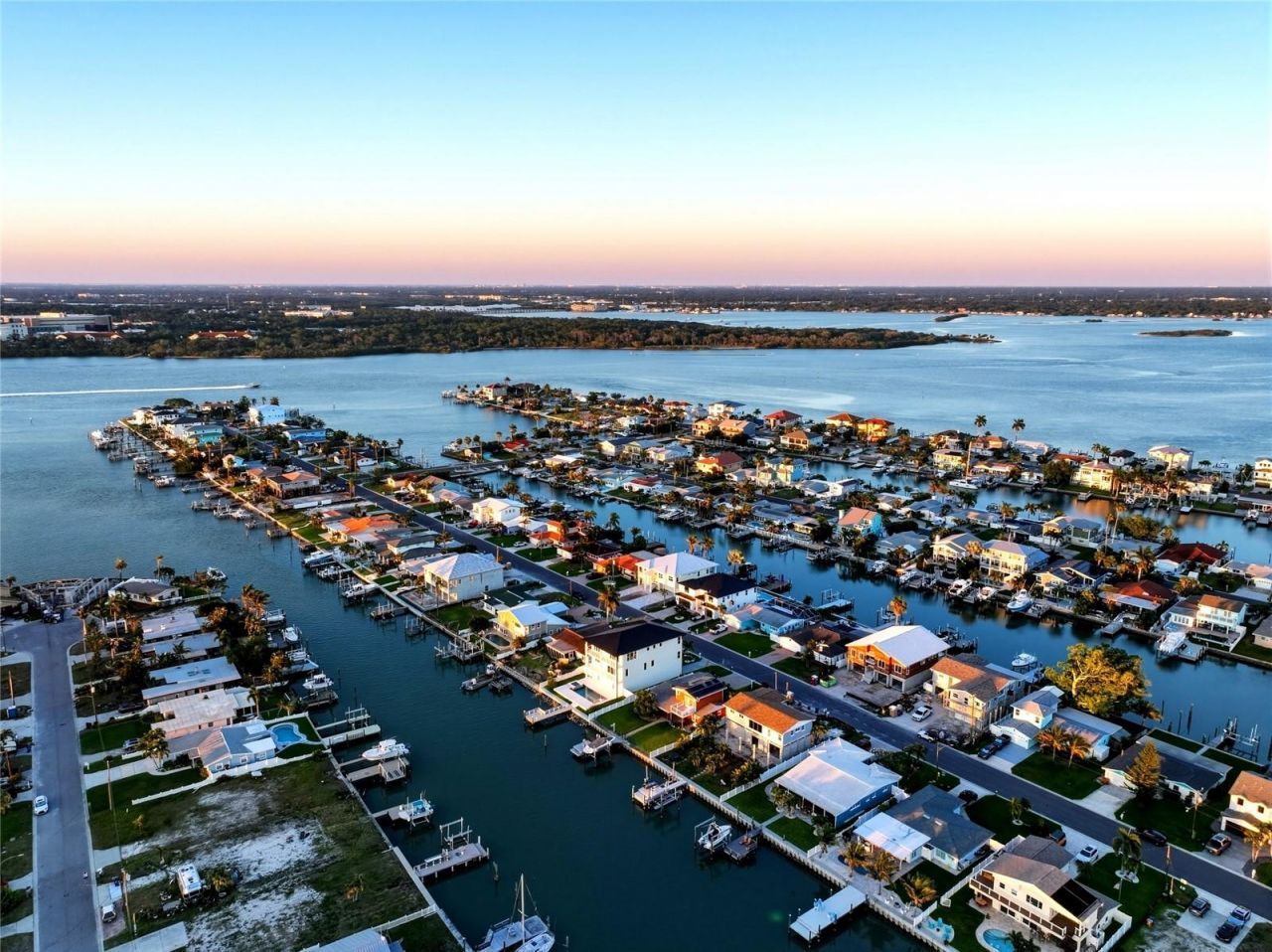 534 Crystal Drive, Madeira Beach, FL 33708 Photo