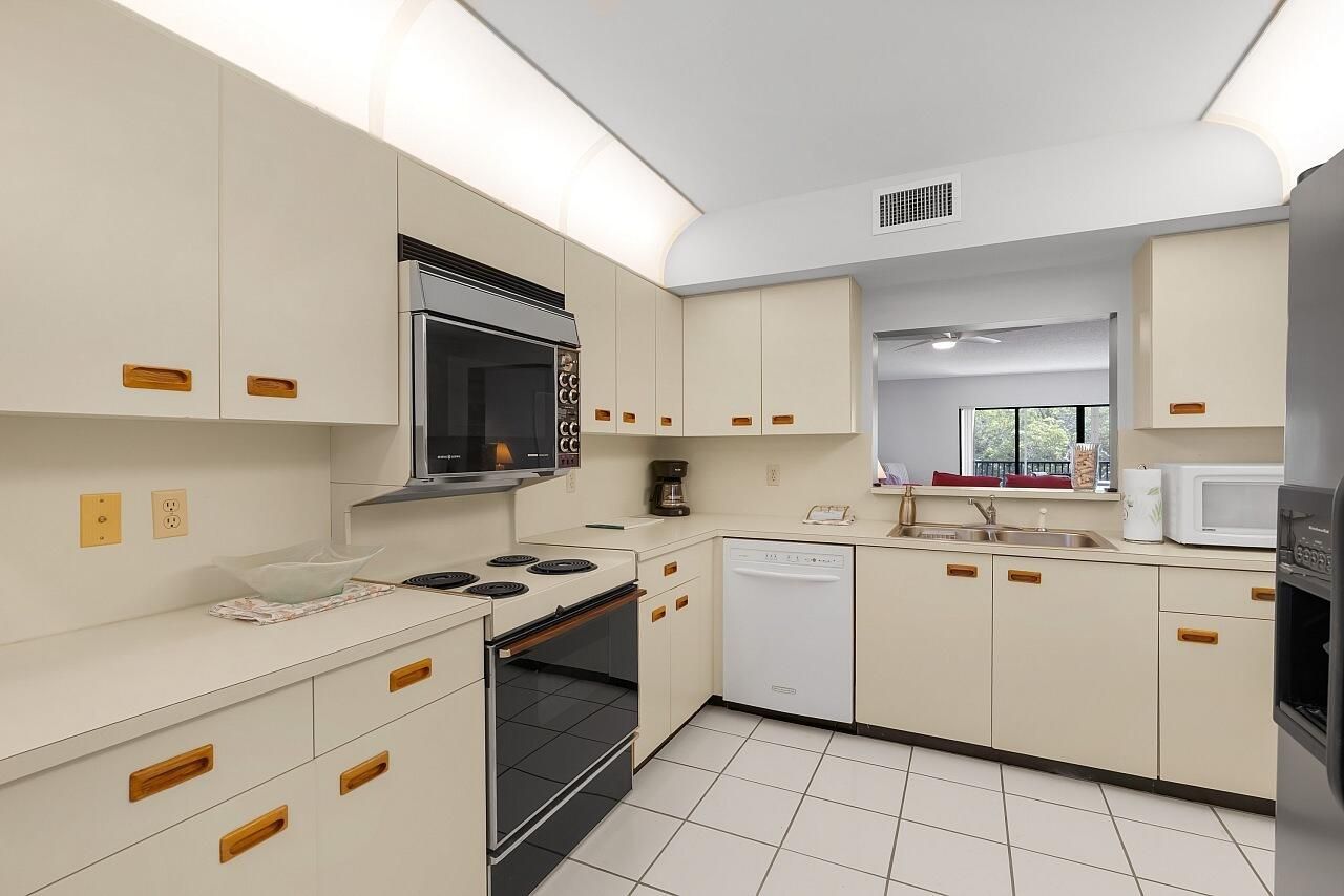 300 N Highway A1a, Unit 203c, Jupiter, FL 33477 Photo