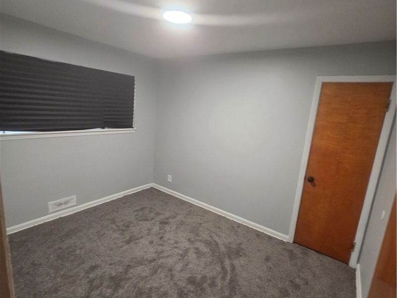 1925 Ridgehill Road, Cleveland, OH 44121 Photo 19