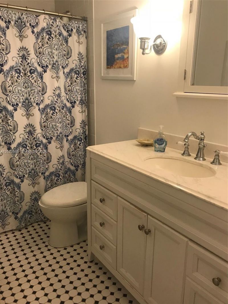 11411 SW 114th St, Unit N/A, Miami, FL 33176 Photo
