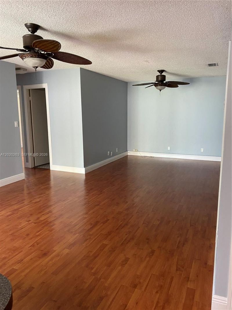 11411 SW 114th St, Unit N/A, Miami, FL 33176 Photo
