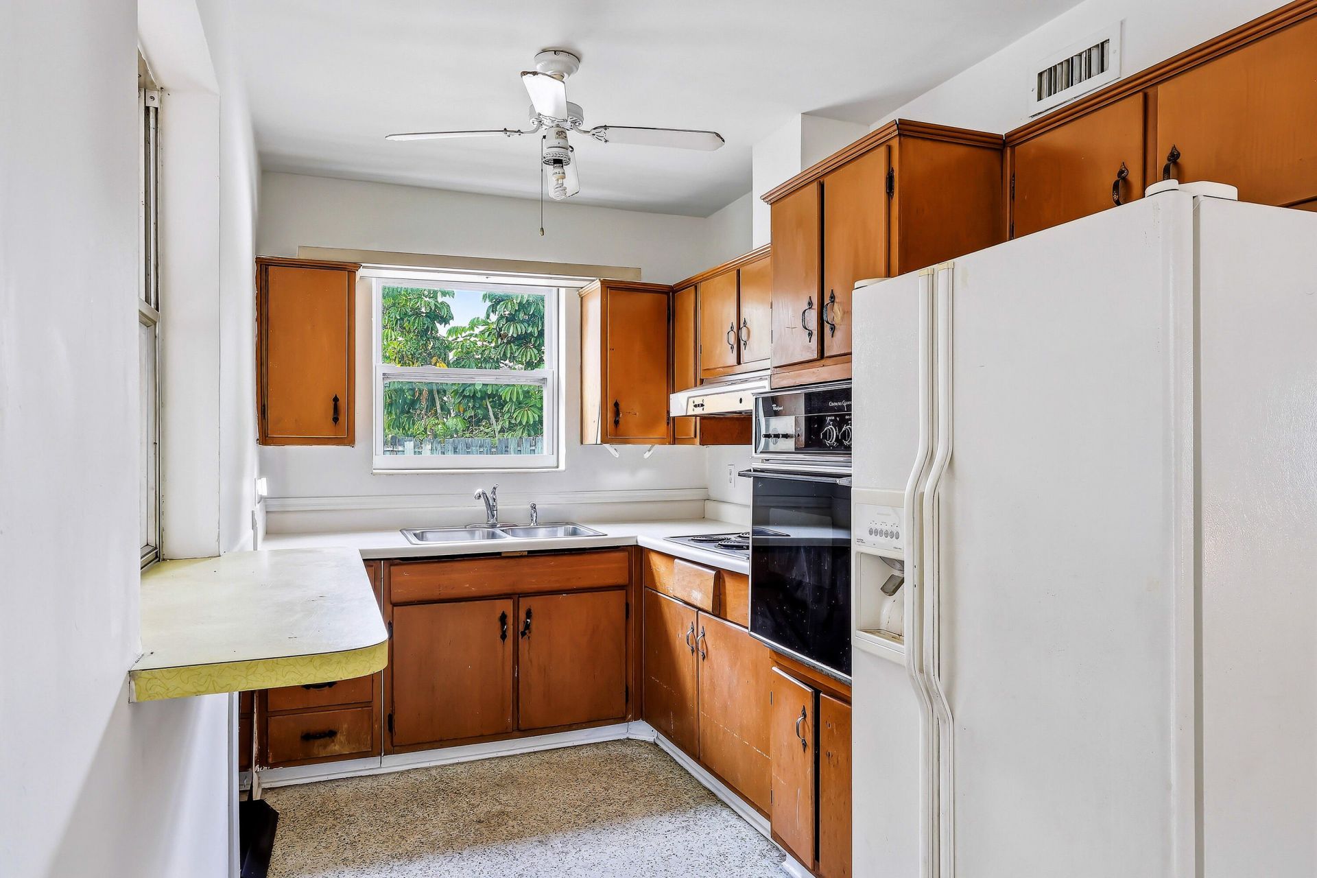 1729 S Congress Avenue, Palm Springs, FL 33461 Photo