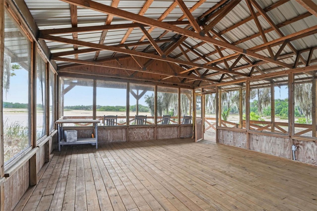 18610 Townsend House Road, Dade City, FL 33523 Photo