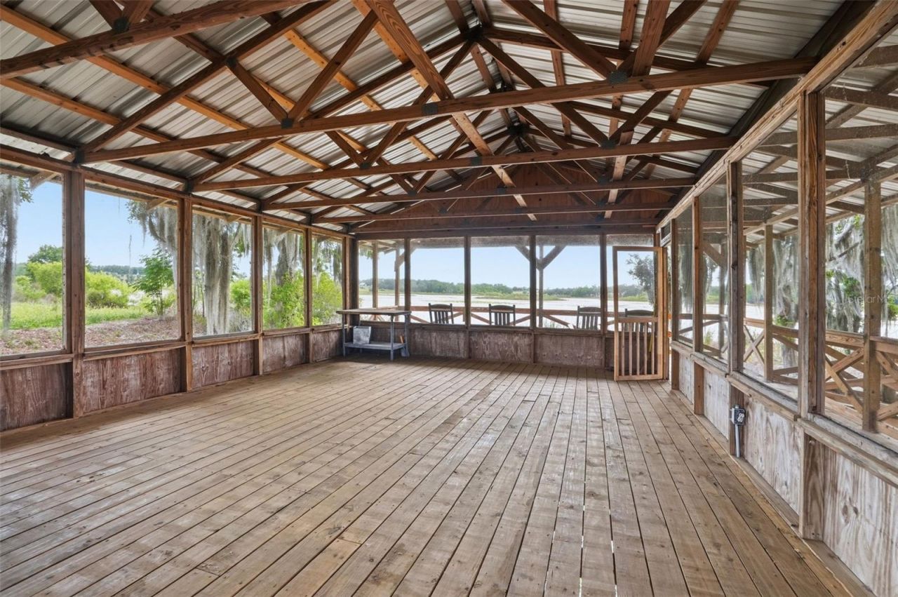 18610 Townsend House Road, Dade City, FL 33523 Photo