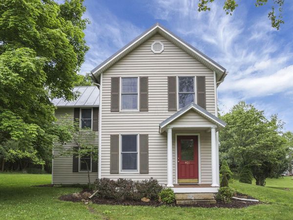 401 E Brooklyn Street, Gambier, OH 43022