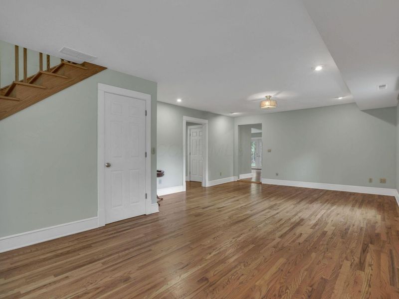 401 E Brooklyn Street, Gambier, OH 43022 Photo 8
