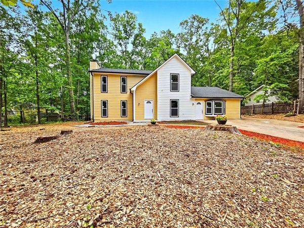 7156 Whitfield Drive , Riverdale, GA 30296