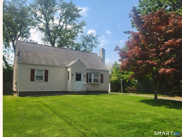 25 Madsen, West Hartford, CT 06110